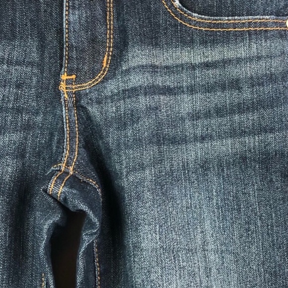 Capris - Picture 3 of 3